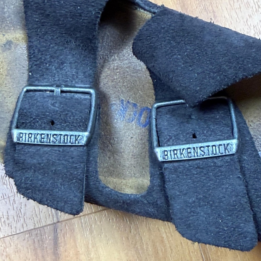 Birkenstock Arizona Black Suede Two Strap Slide Sandals Womens 38 L7 M5 - Picture 2 of 9